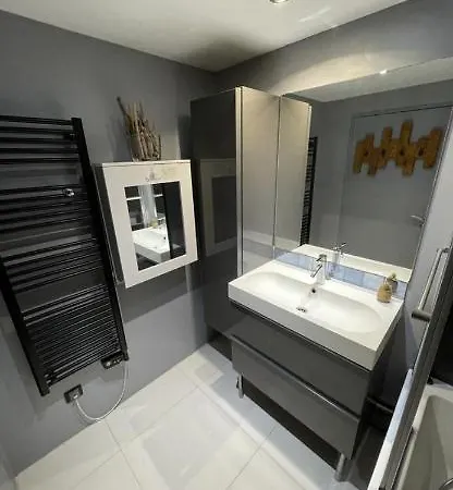T3 Collines Niçoises Au Calme Avec Stationnement Privatif Appartement Nice